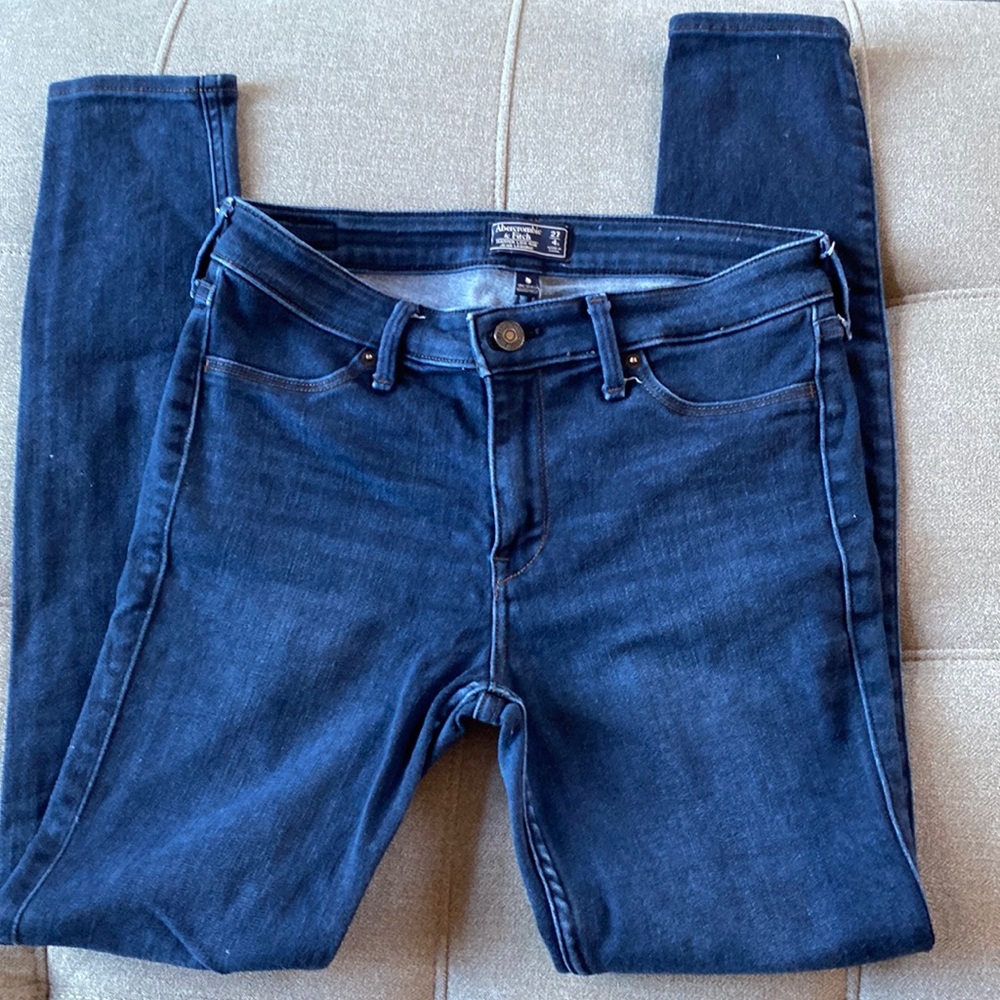 Abercrombie & Fitch “happier low rise jean legging”